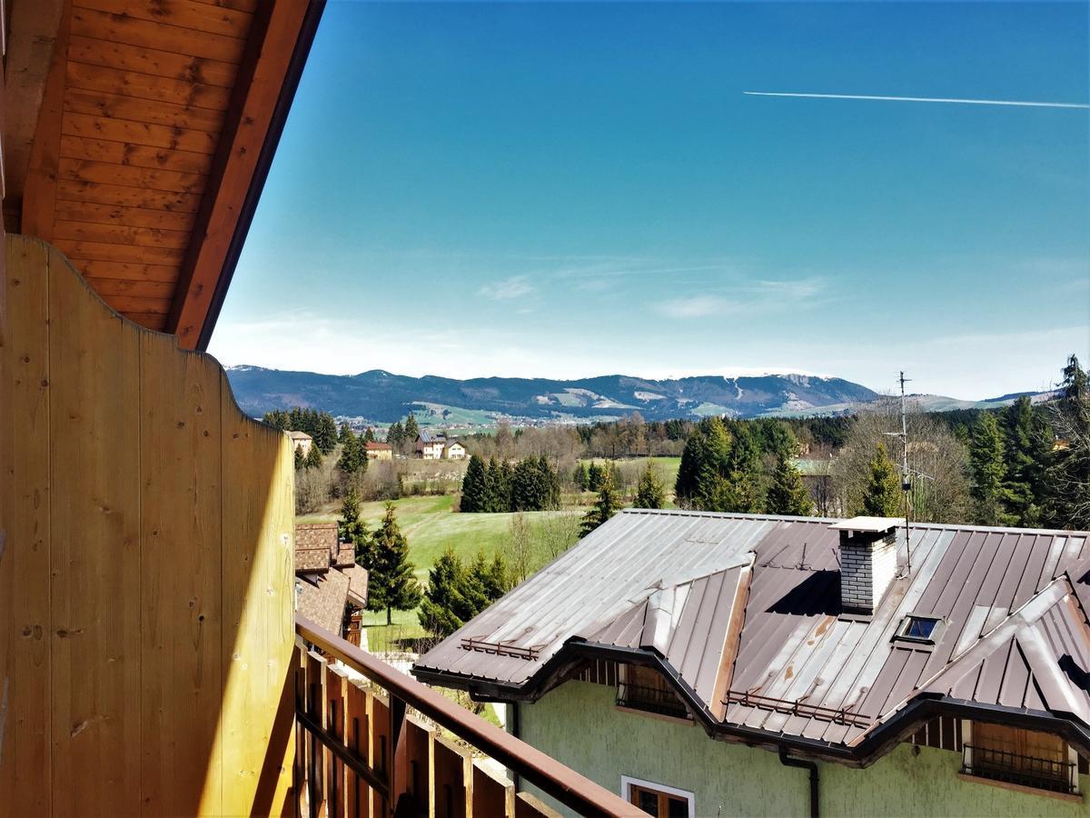 Hotel Belvedere Roana Exteriör bild